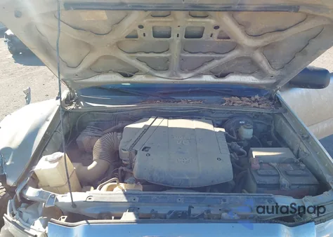 2010 Toyota Tacoma Base V6 z USA, uszkodzony, nr VIN 3TMMU4FN0AM018996